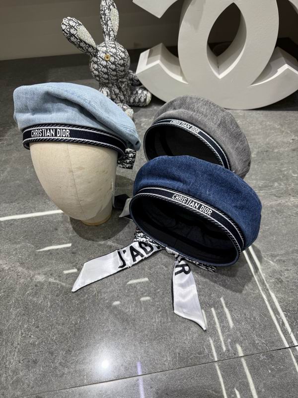 Dior beret dx41